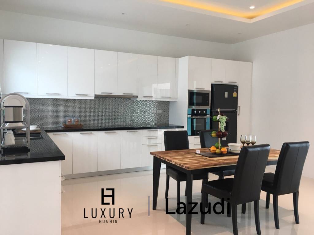 Дом 627 кв.м. 3 Кровать 