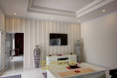 Nature Valley Estates: 4 Schlafzimmer Pool Villa