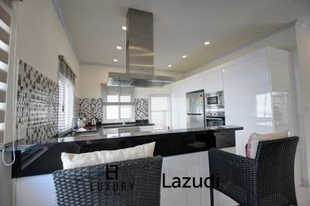 650 Kvm 4 Seng Hus for Salg