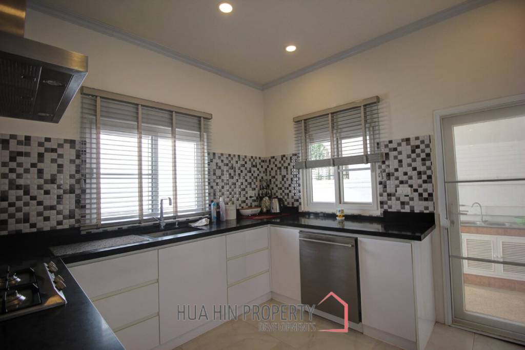 4 Bedroom Pool Villa For Sale