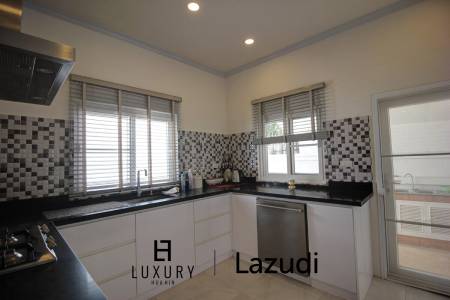 650 Kvm 4 Seng Hus for Salg