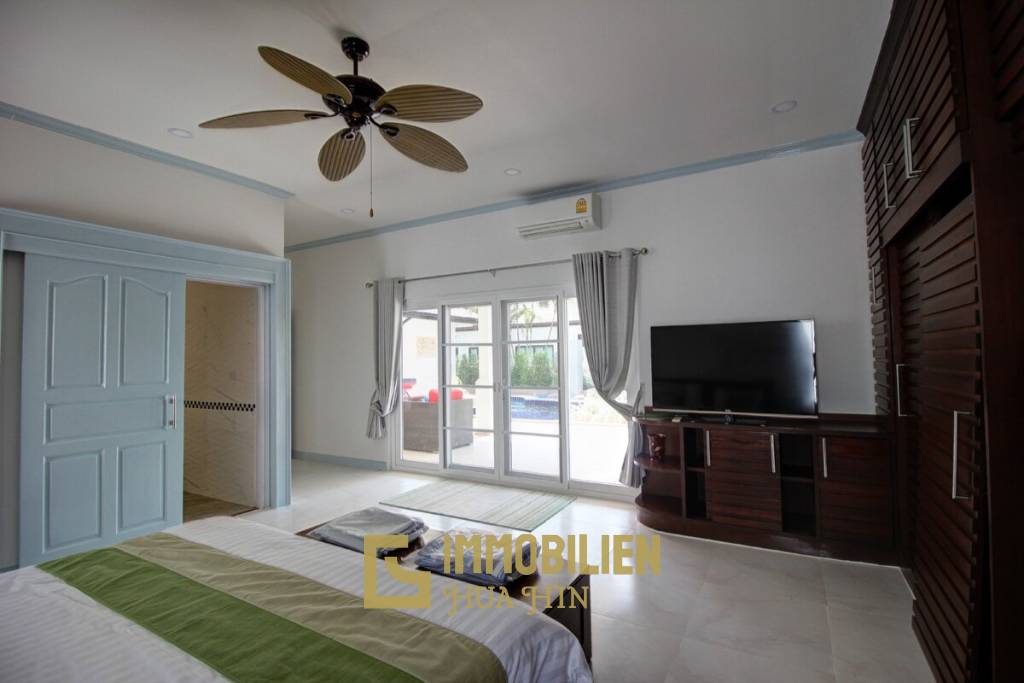 Nature Valley Estates: 4 Schlafzimmer Pool Villa