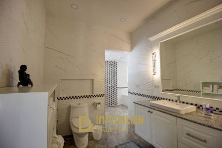 Nature Valley Estates: 4 Schlafzimmer Pool Villa