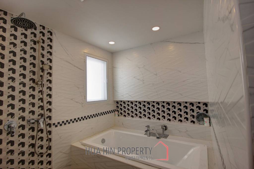 4 Bedroom Pool Villa For Sale