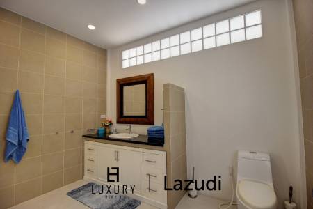 650 Kvm 4 Seng Hus for Salg