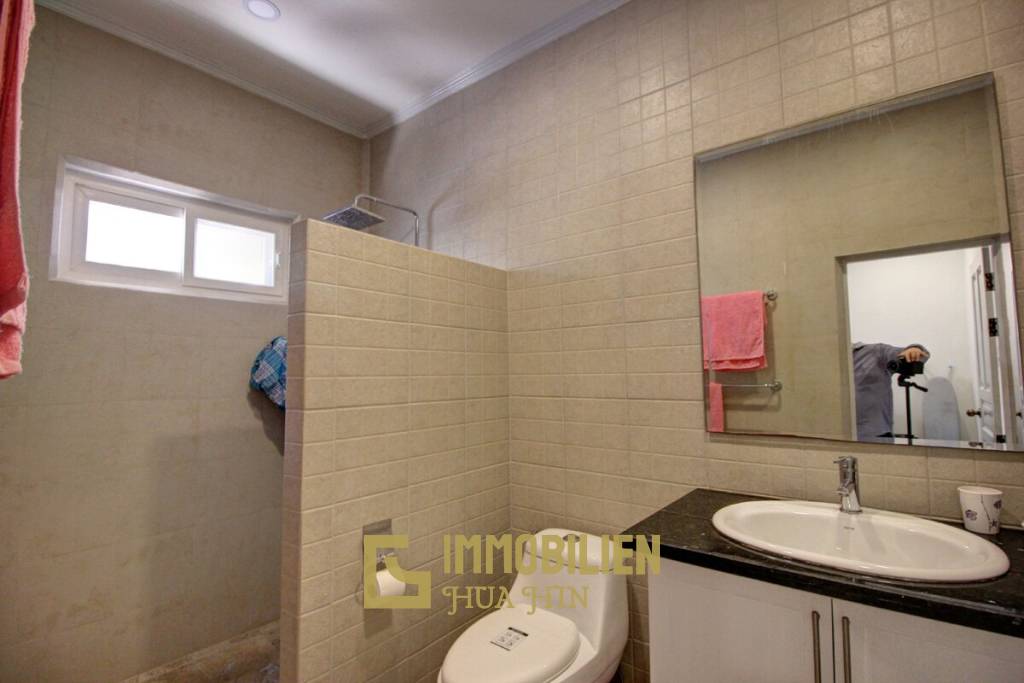 Nature Valley Estates: 4 Schlafzimmer Pool Villa