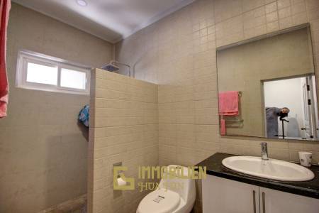 Nature Valley Estates: 4 Schlafzimmer Pool Villa