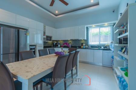 Good Quality 3 Bedroom Pool Villa