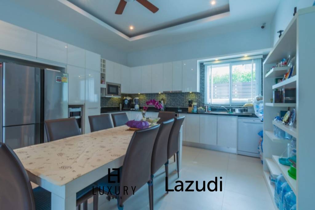 Good Quality 3 Bedroom Pool Villa