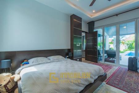 Klassische 3 Schlafzimmer Pool Villa
