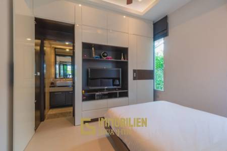 Klassische 3 Schlafzimmer Pool Villa