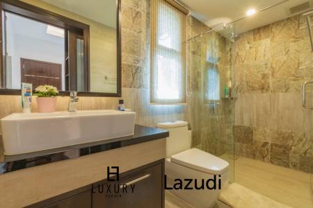 Good Quality 3 Bedroom Pool Villa