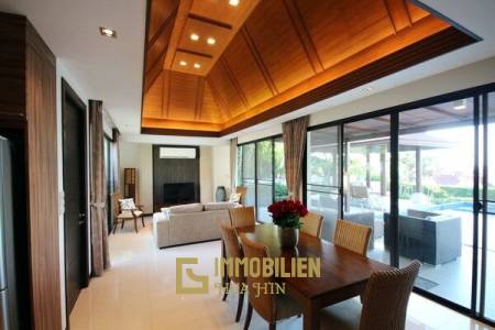3 Schlafzimmer Pool Villa mit atemberaubender Aussicht