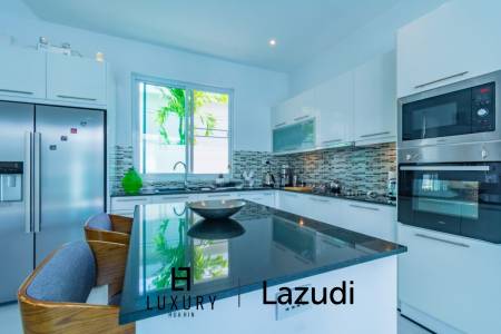 560 metro cuadrado 3 ` Casa de Venta