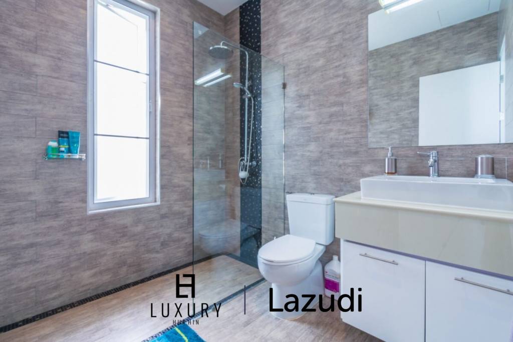 560 metro cuadrado 3 ` Casa de Venta