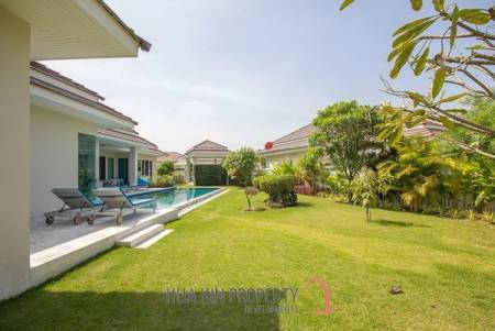 Luxury 4 Bedroom Pool Villa