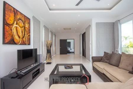 Luxury 4 Bedroom Pool Villa