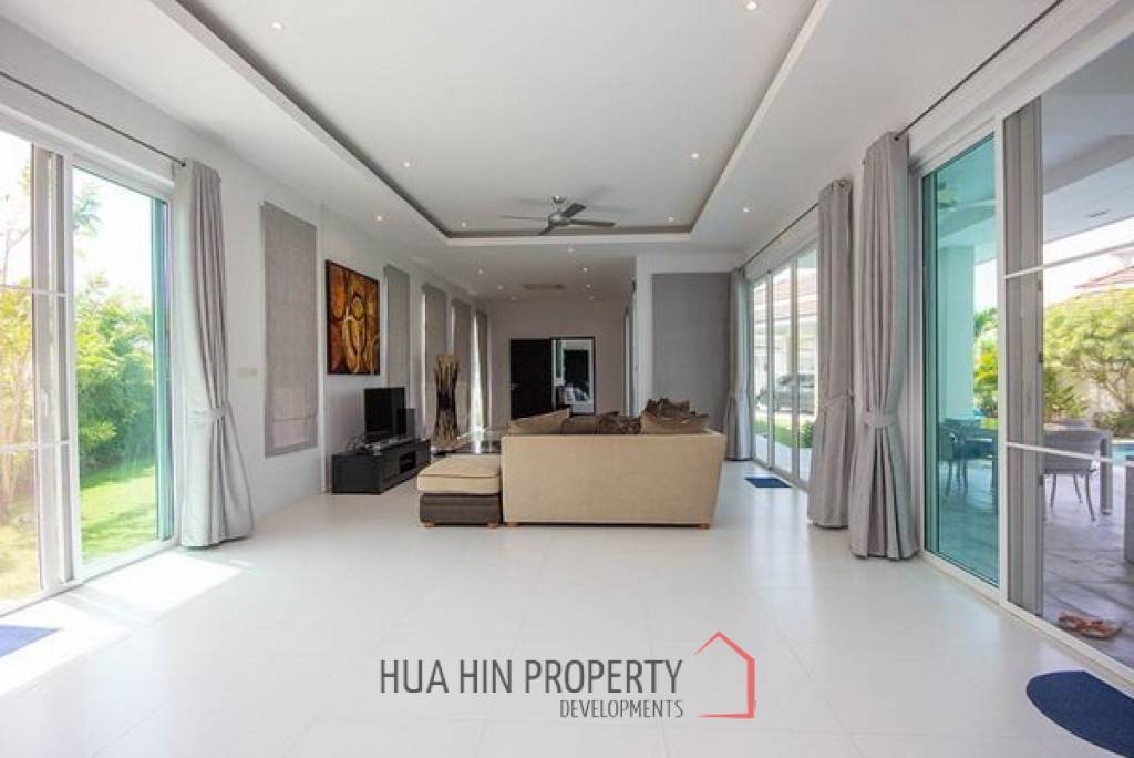 Luxury 4 Bedroom Pool Villa