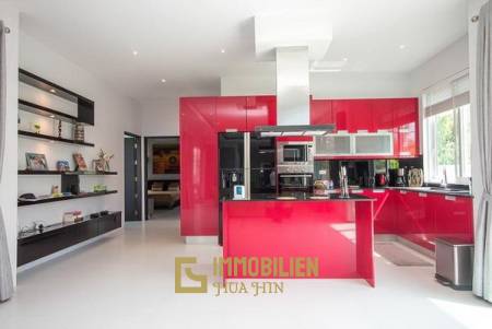 Luxury 4 Bedroom Pool Villa