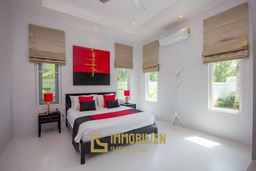Luxury 4 Bedroom Pool Villa