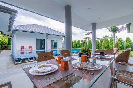 Luxury 3 Bedroom Pool Villa