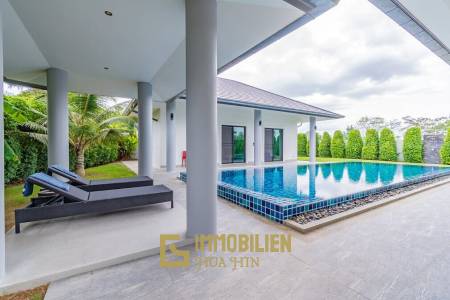 Ansprechende Villa mit 3 Schlafzimmern und Pool