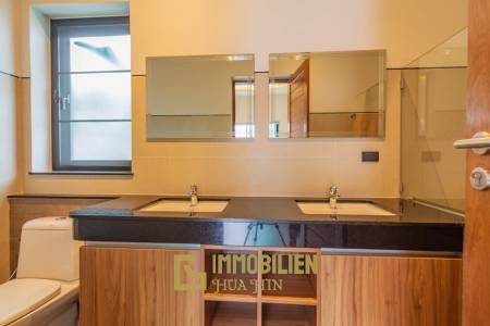 Ansprechende Villa mit 3 Schlafzimmern und Pool