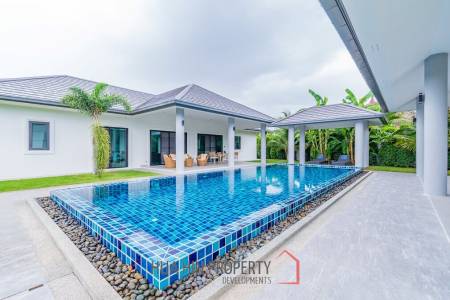 Luxury 3 Bedroom Pool Villa