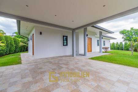 Ansprechende Villa mit 3 Schlafzimmern und Pool