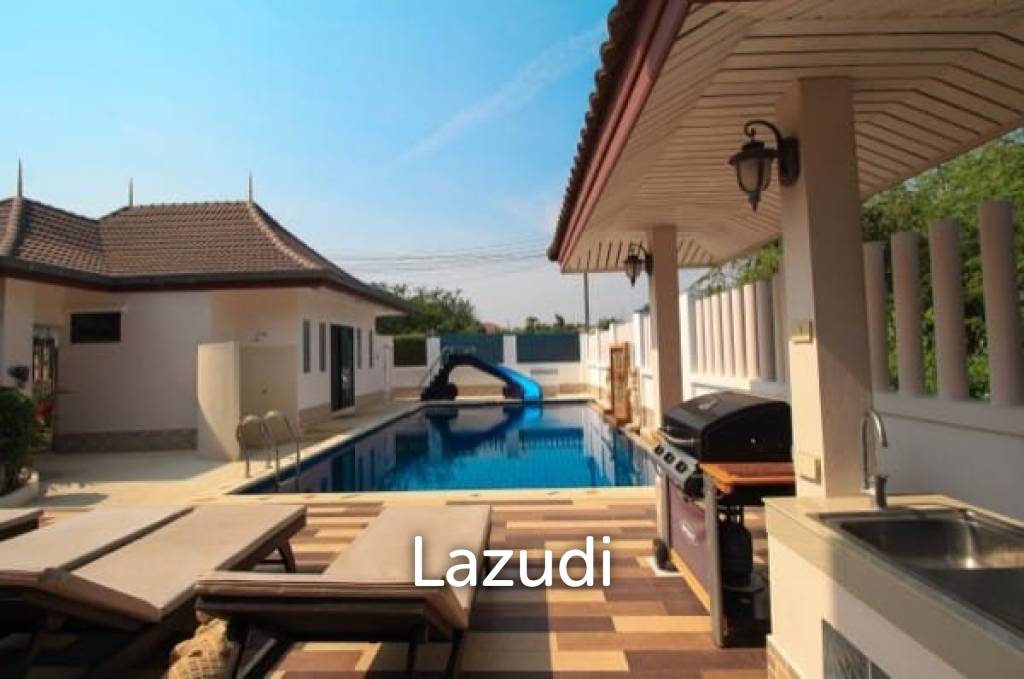 Great Design 3 Storey Pool Villa with great views