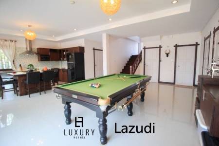 Great Design 3 Storey Pool Villa with great views