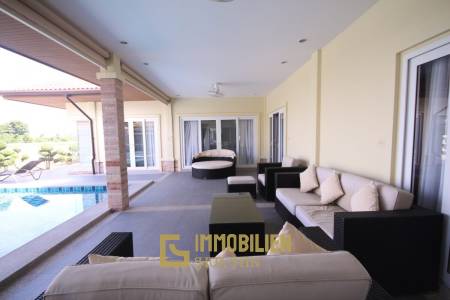 Gute Qualität, 3 Schlafzimmer Pool Villa auf einer schönen end Parzelle