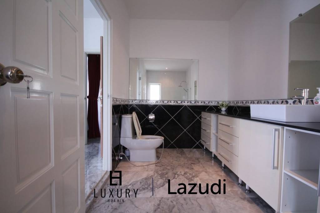 Good Quality 3 Bedroom Pool Villa On A Nice End Plot