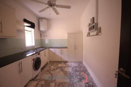 Good Quality 3 Bedroom Pool Villa On A Nice End Plot