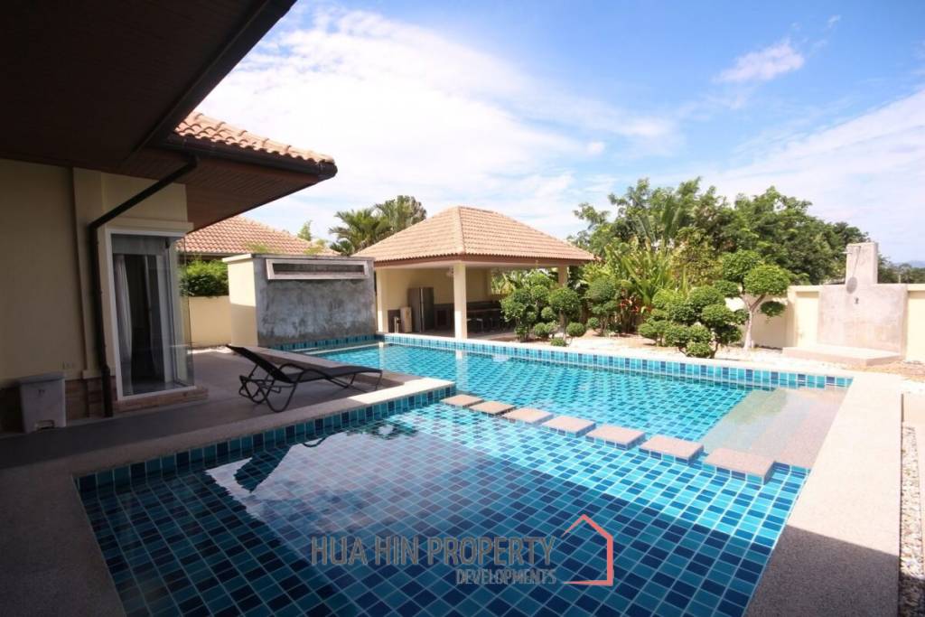 Good Quality 3 Bedroom Pool Villa On A Nice End Plot