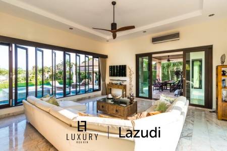 Exclusive Pool Villa im Bali-Stil mit 4 Schlafzimmern