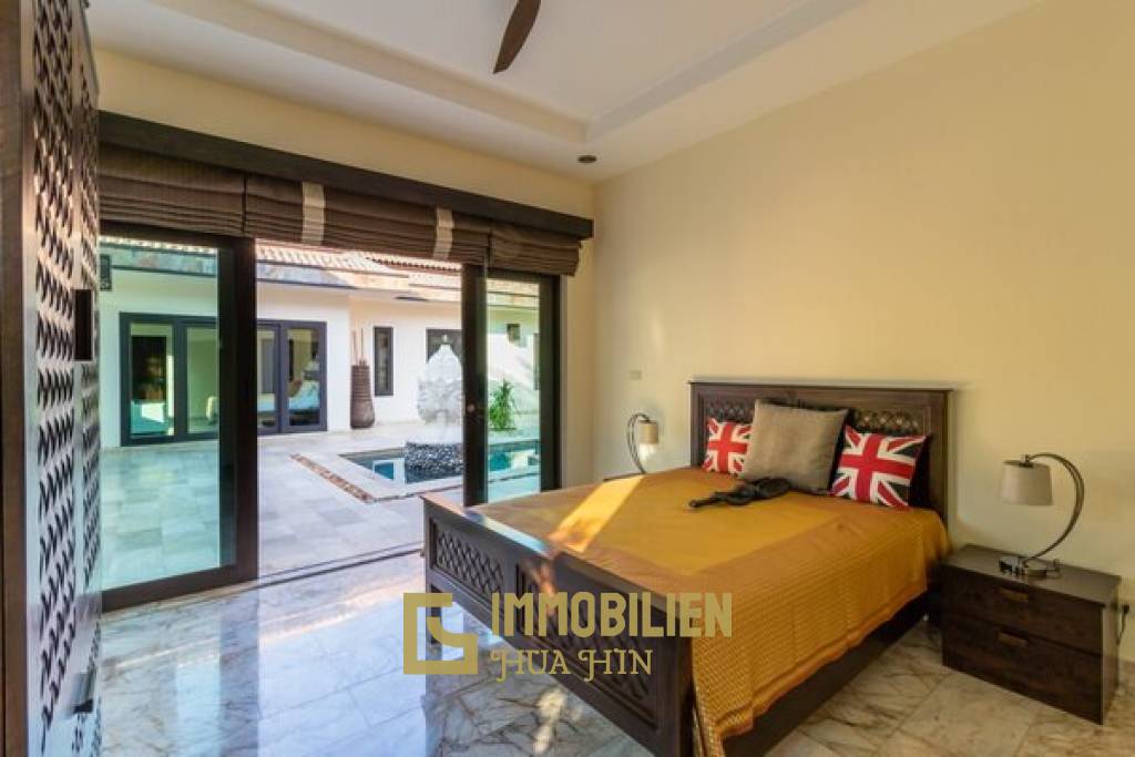 Exclusive Pool Villa im Bali-Stil mit 4 Schlafzimmern