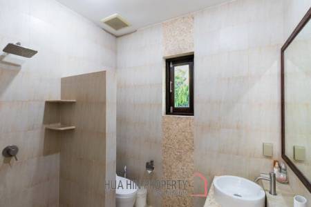 Luxury Bali Style 4 Bedroom Pool Villa