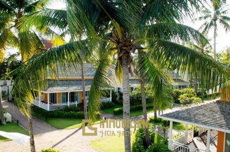 Absolut strandnahe 3 Schlafzimmer Luxus Villa