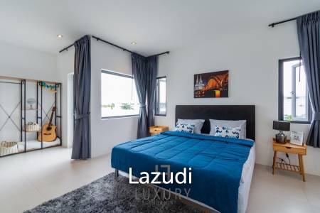 La Lua : Modern 4 Bedroom 2 Storey Villa With Great Views