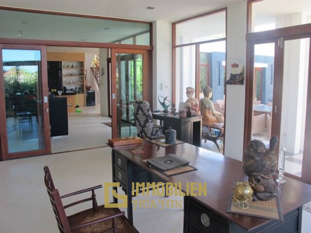 987 qm 3 Bett Haus Für Verkauf