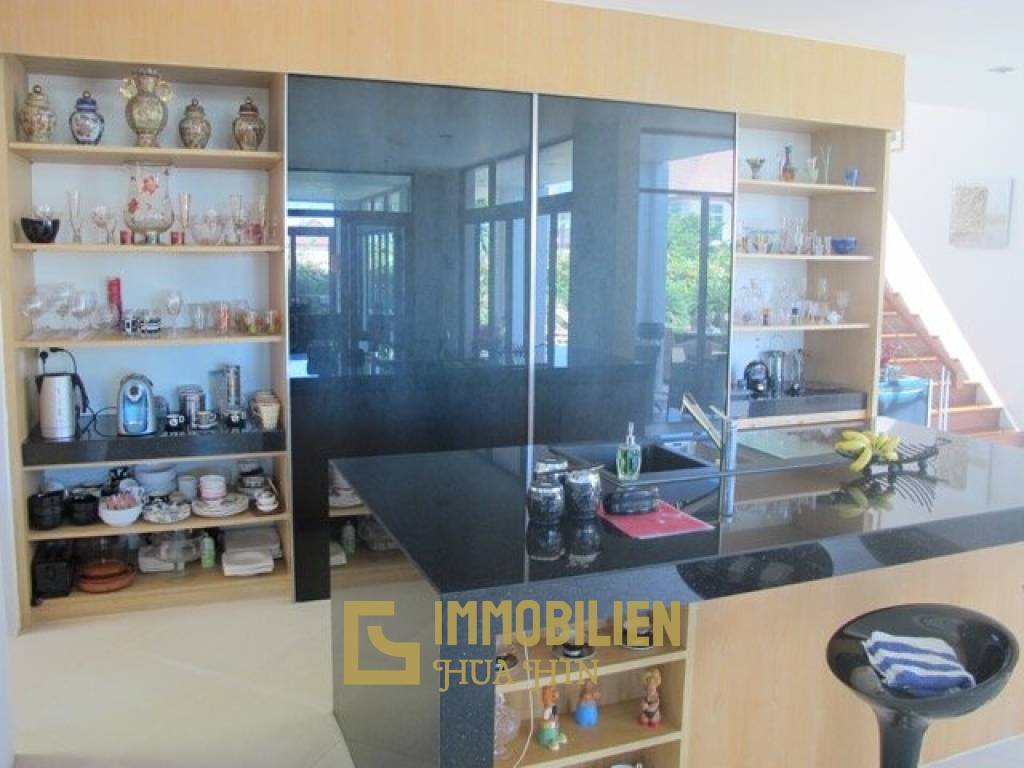 987 qm 3 Bett Haus Für Verkauf