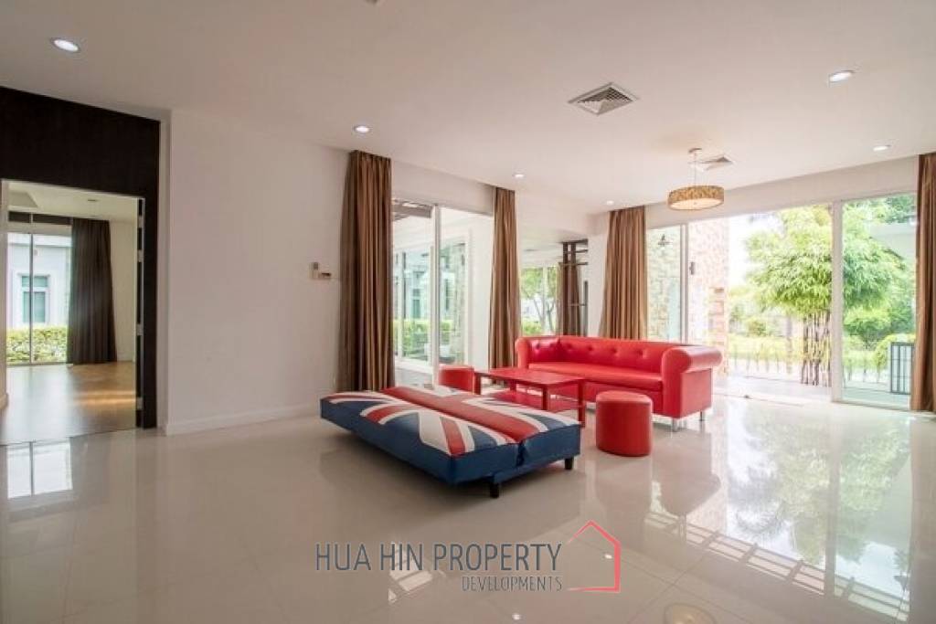 Modern 3 Bedroom Villa