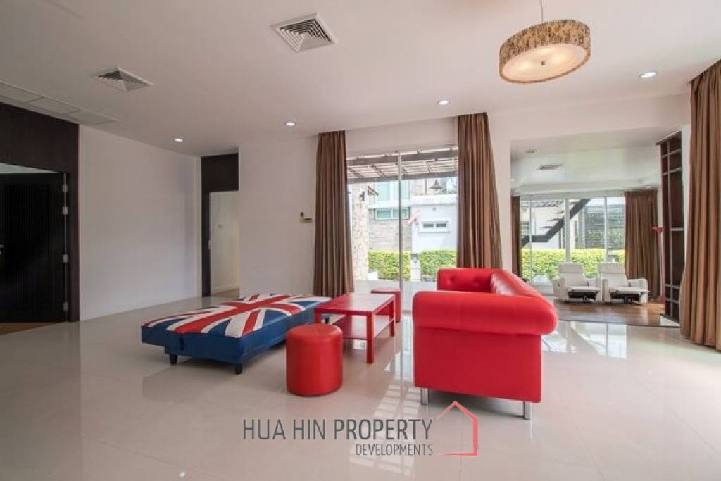 Modern 3 Bedroom Villa