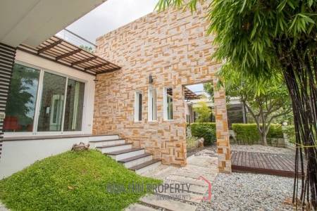 Modern 3 Bedroom Villa