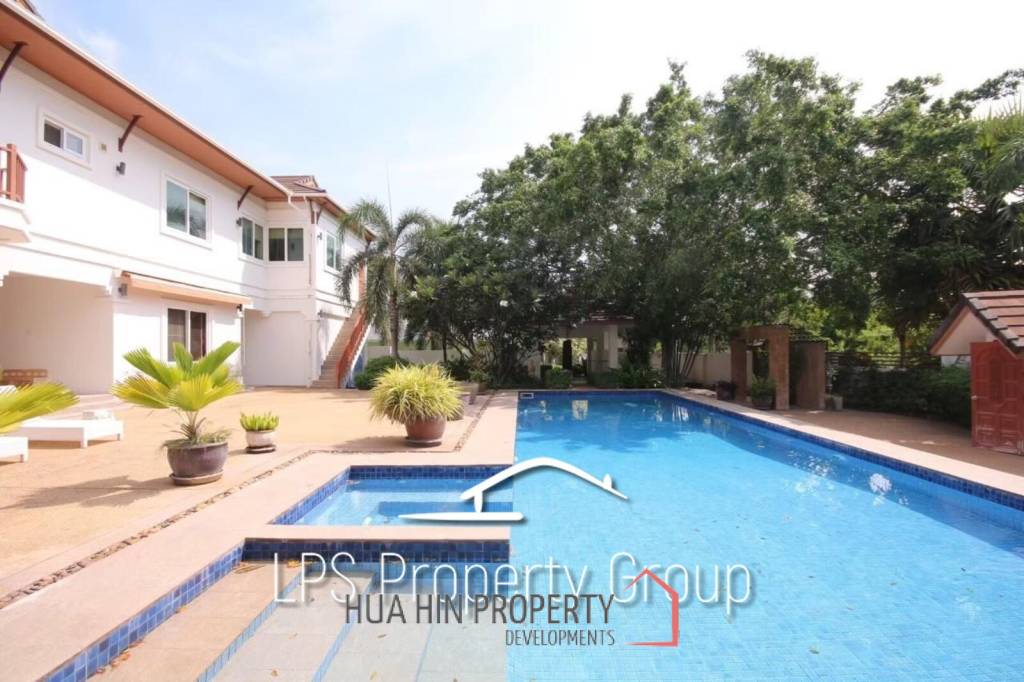 Wonderful 2 Storey 5 Bedroom Pool Villa