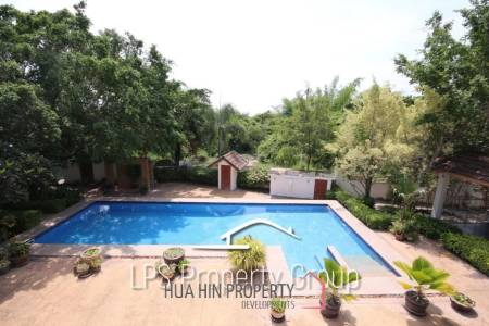 Wonderful 2 Storey 5 Bedroom Pool Villa