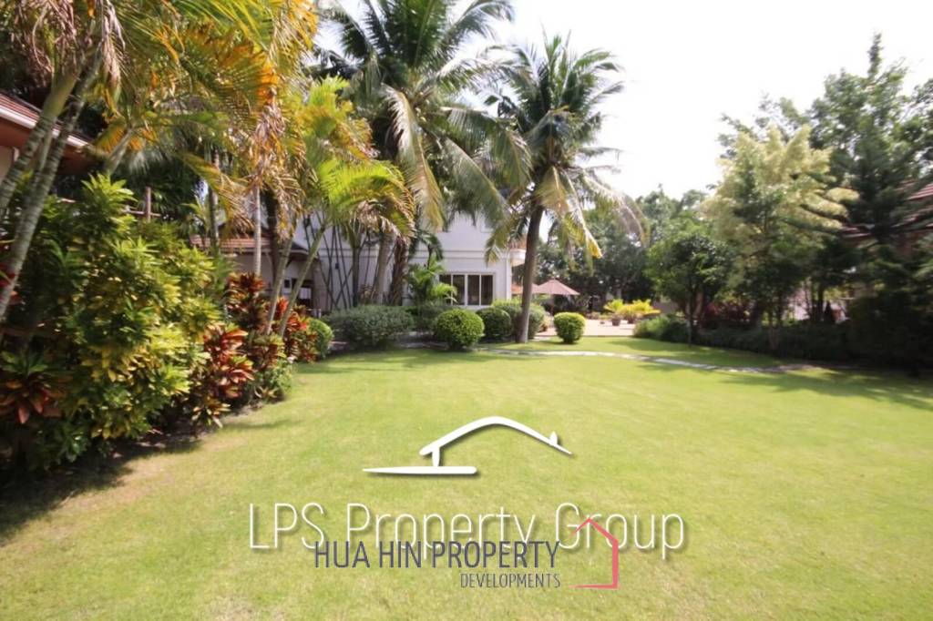 Wonderful 2 Storey 5 Bedroom Pool Villa