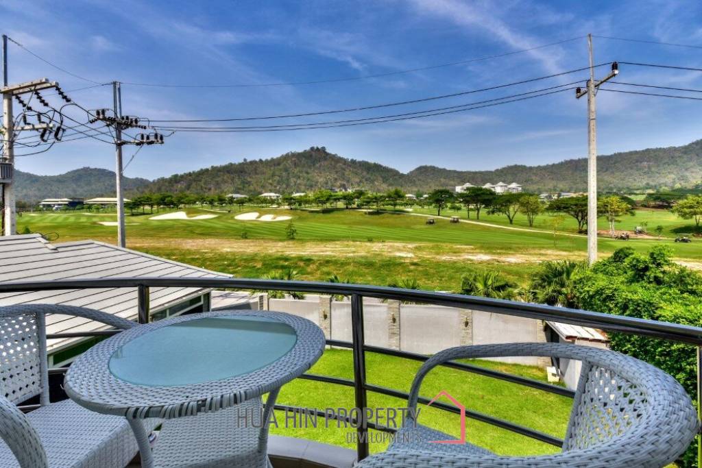 Luxury 3 Storey Pool Villa nr Black Mountain Golf Course