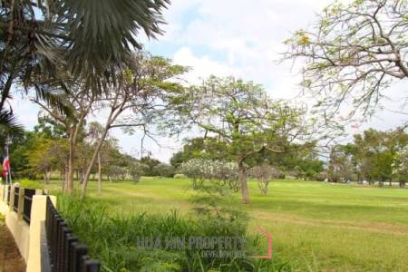 Palm Hills Golf Course : Luxury 4 Bedroom Pool Villa With Maids Quarters
